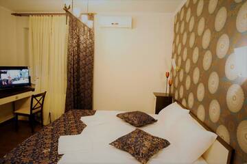 Фотографии Отель Iris Hotel г. Кишинёв (Молдова) №2 Фото Отель Iris Hotel г. Кишинёв 2