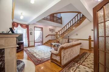 Фотографии Виллы Magnificent Villa г. Кишинёв (Молдова) №1 Фото Виллы Magnificent Villa г. Кишинёв 1