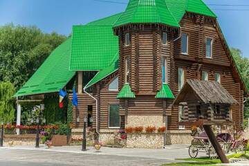 Фотографии Отель Pensiune turistică Hanul lui Vasile г. Кишинёв (Молдова) №1 Фото Отель Pensiune turistică Hanul lui Vasile г. Кишинёв 1