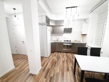 Фотографии Апартаменты White New Apartments Ultracentral 2-rooms in the Heart Chisinau г. Кишинёв (Молдова) №3 Фото Апартаменты White New Apartments Ultracentral 2-rooms in the Heart Chisinau г. Кишинёв 3