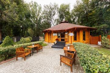 Фотографии Отель Sky Land Camping & Resort г. Кишинёв (Молдова) №4 Фото Отель Sky Land Camping & Resort г. Кишинёв 4