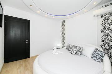 Фото номера Апартаменты с 2 спальнями Апартаменты RentService Apartments street Negruzii Center г. Кишинёв 10
