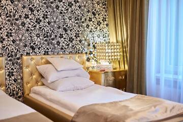 Фото номера Двухместный номер бизнес-класса с 1 кроватью Отель Weekend Boutique Hotel г. Кишинёв 4