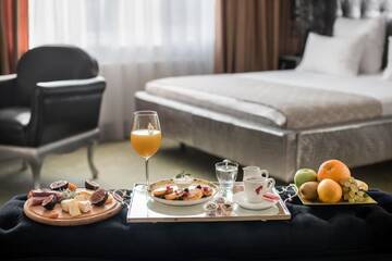 Фото номера Двухместный номер бизнес-класса с 1 кроватью Отель Weekend Boutique Hotel г. Кишинёв 5