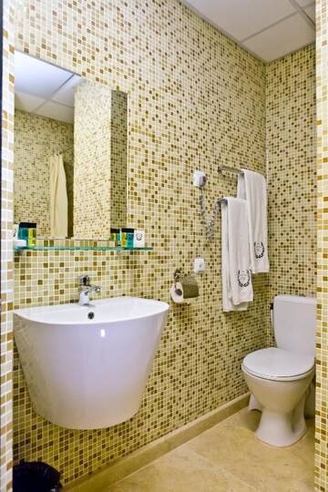 Фото номера Двухместный номер с 2 отдельными кроватями Отель Bed &amp; Breakfast Olsi г. Кишинёв 7