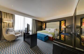 Фото номера Представительский люкс Отель Radisson Blu Leogrand Hotel г. Кишинёв 4
