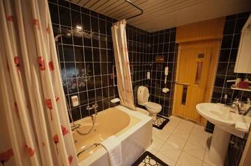 Фото номера Представительский люкс Отель Jolly Alon Hotel г. Кишинёв 9