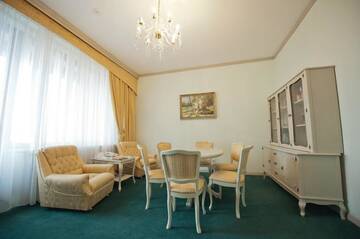 Фото номера Люкс Отель Jolly Alon Hotel г. Кишинёв 10