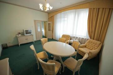 Фото номера Люкс Отель Jolly Alon Hotel г. Кишинёв 7