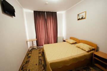 Фото номера Двухместный номер с 2 отдельными кроватями Отель Hotel Ruta 88 г. Кишинёв 8