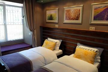 Фото номера Апартаменты с 3 спальнями Отель Aparthotel г. Кишинёв 3