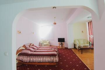 Фото номера Улучшенный двухместный номер с 1 кроватью Отель Villa Arus г. Кишинёв 29