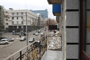 Фото номера Улучшенный люкс Апарт-отели Hotel Prestige г. Кишинёв 3