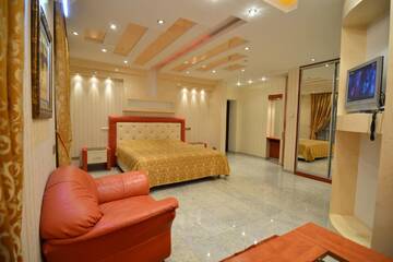 Фото номера Люкс Апарт-отели Hotel Prestige г. Кишинёв 2