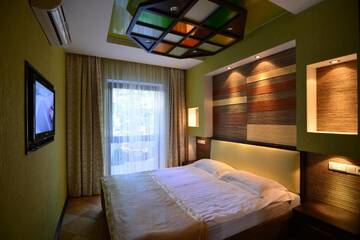 Фото номера Семейный люкс Апарт-отели Hotel Prestige г. Кишинёв 4