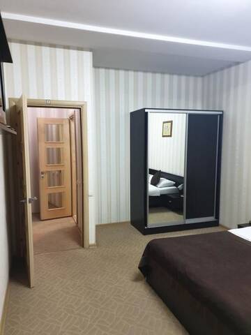 Фото номера Двухместный номер «Комфорт» с 1 кроватью Отель TipTop Hotel г. Кишинёв 9