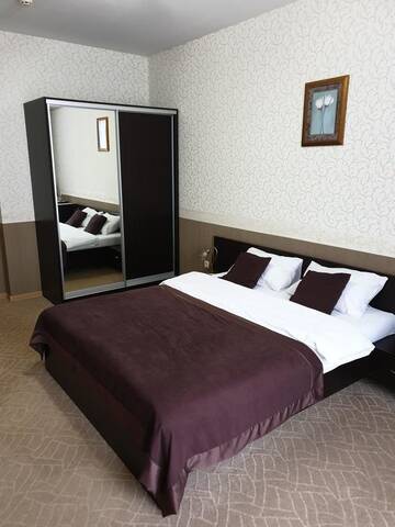 Фото номера Двухместный номер Делюкс с 1 кроватью и балконом Отель TipTop Hotel г. Кишинёв 4