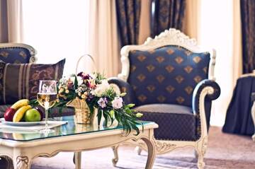 Фото номера Люкс «Амбассадор» Отель Savoy г. Кишинёв 4