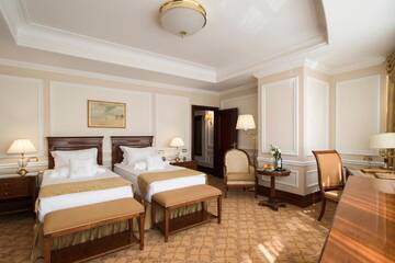 Фото номера Двухместный номер Делюкс с 1 кроватью Отель Nobil Luxury Boutique Hotel г. Кишинёв 5
