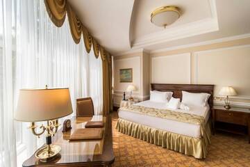 Фото номера Представительский люкс Отель Nobil Luxury Boutique Hotel г. Кишинёв 11