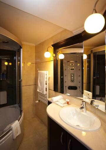 Фото номера Люкс Отель President Resort Hotel г. Кишинёв 5