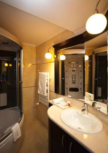 Фото номера Люкс Отель President Resort Hotel г. Кишинёв 8