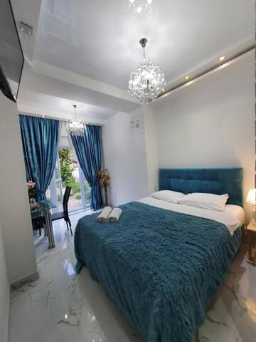 Фото номера Улучшенный двухместный номер с 1 кроватью Отель Bella Donna Hotel г. Кишинёв 8