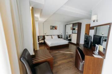 Фото номера Двухместный номер Делюкс с 1 кроватью Отель Jazz Hotel г. Кишинёв 4