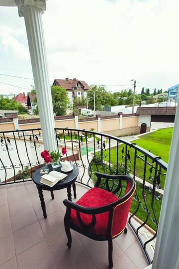 Фото номера Стандартный двухместный номер с 1 кроватью Отель Shadow Boutique Hotel &amp; Spa г. Кишинёв 7