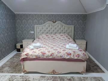 Фото номера Номер с кроватью размера &quot;king-size&quot; и гидромассажной ванной Отель Villa Kalyan Hotel г. Кишинёв 10