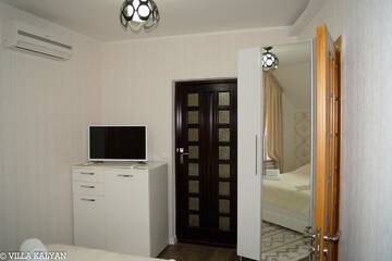 Фото номера Небольшой двухместный номер с 1 кроватью Отель Villa Kalyan Hotel г. Кишинёв 6