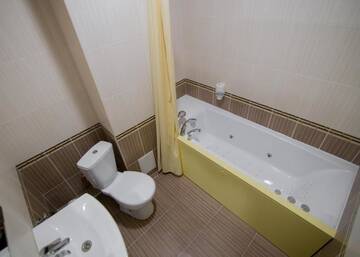 Фото номера Апартаменты с 1 спальней Отель Hotel &amp; Spa Natali г. Кишинёв 7