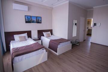 Фото номера Апартаменты с 1 спальней Отель Hotel &amp; Spa Natali г. Кишинёв 5