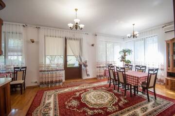 Фото номера Номер с 3 спальнями Виллы Magnificent Villa г. Кишинёв 46
