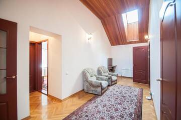Фото номера Номер с 3 спальнями Виллы Magnificent Villa г. Кишинёв 63