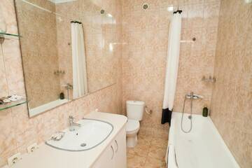 Фото номера Апартаменты Апартаменты Deluxe Centre Apartment г. Кишинёв 20