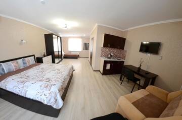 Фото номера Семейный номер Отель Vila LoLo г. Кишинёв 3