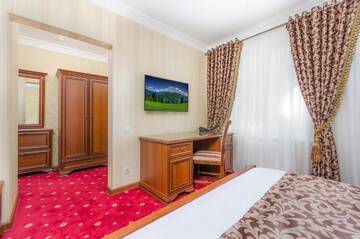 Фото номера Двухместный номер с 1 кроватью Отель Park Lane Hotel г. Кишинёв 9
