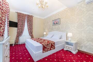 Фото номера Люкс с кроватью размера «king-size» и балконом Отель Park Lane Hotel г. Кишинёв 6