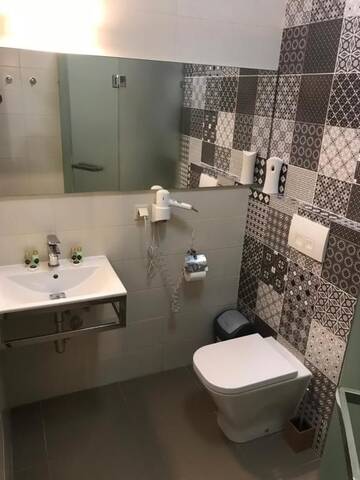 Фото номера Стандартный двухместный номер с 1 кроватью Отель Wine Hotel Chisinau г. Кишинёв 15