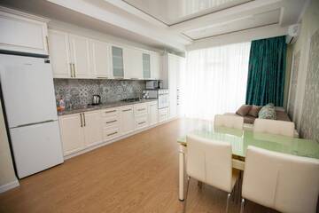 Фото номера Апартаменты Делюкс Апартаменты DOUBLE SkyHouse Exclusive Apartments г. Кишинёв 3