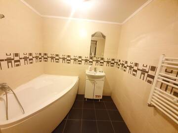 Фото номера Апартаменты Делюкс Апартаменты Apartments 2 Rooms near Hotel National in the Center г. Кишинёв 14
