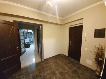 Фото номера Апартаменты Делюкс Апартаменты Apartments 2 Rooms near Hotel National in the Center г. Кишинёв 7