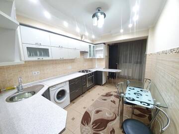Фото номера Апартаменты с 2 спальнями Апартаменты Lux Apartments 2-rooms new Building in the center Chisinau г. Кишинёв 12