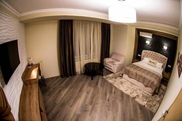 Фото номера Суперлюкс Отель Mon Ami Villa г. Кишинёв 7