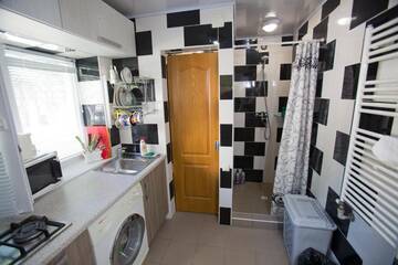 Фото номера Дом с 1 спальней Дома для отпуска Nice little house г. Кишинёв 40