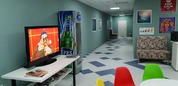 Фото номера Кровать в общем номере для мужчин с 4 кроватями Хостелы Hostel City Center г. Кишинёв 3