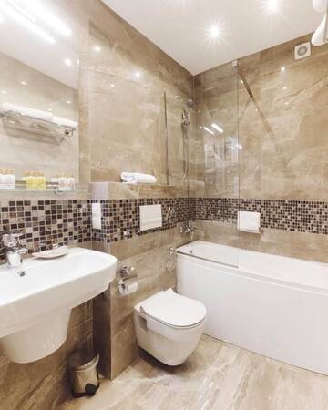 Фото номера Стандартный номер с кроватью размера &quot;king-size&quot; Отель Roxen Hotel&amp;Spa г. Кишинёв 6