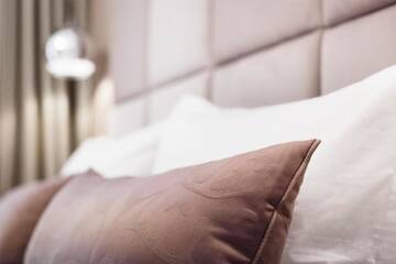 Фото номера Улучшенный номер с кроватью размера «king-size» Отель Roxen Hotel&amp;Spa г. Кишинёв 4