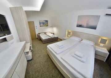 Фото номера Апартаменты с 3 спальнями Апартаменты Apartment OneClickRent_06-Smart House г. Кишинёв 15